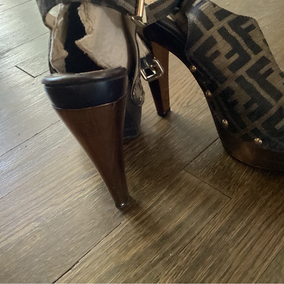 FENDI zucca print Platform heel (39) - Picture 2 of 9